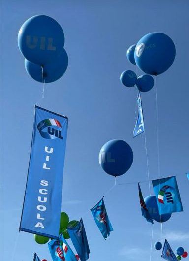 LA SCUOLA PROTESTA | UIL Scuola, FLC Cgil, Snals-Confsal, Gilda, proclamano lo stato di agitazione della categoria